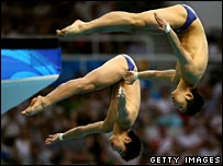 Lin Yue and Huo Yuang diving
