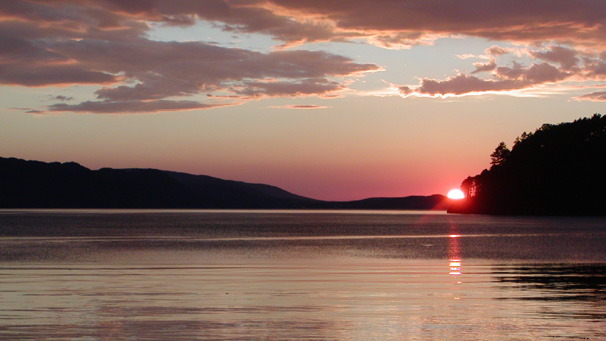 Dave Marley from London caught this sunset at Loch Ewe and says that, despite the midges being out in force, there were about 30 people standing by the roadside just watching the sun go down.