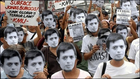 Campaigning for disappeared activist Jonas Burgos