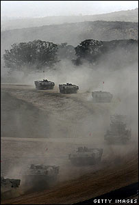 Comboio israelense na fronteira da Faixa de Gaza