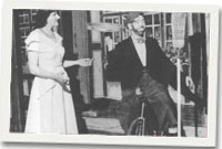 Fred a Rosa yn perfformio