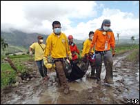 امدادگران در فيليپين