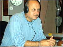 अनुपम खेर