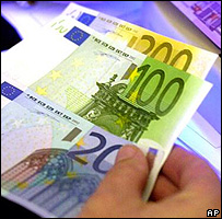 Euro banknotes
