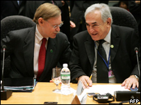 O presidente do Banco Mundial, Robert Zoellick, e o diretor do Fundo Monetário Internacional, Dominque Strauss-Kahn