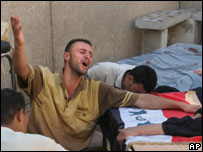 Família lamenta morte de soldado iraquiano em Bagdá