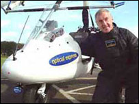 迈尔斯•希尔顿-巴伯[图片来源：迈尔斯个人网站]