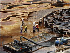 福建上杭的紫金矿业污染