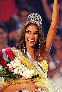 मिस यूनिवर्स डायना मेंडोज़ा