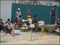 बीजिंग में हो रहा निर्माण कार्य