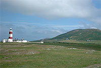 Goleudy a mynydd Enlli (Martyn Croydon)