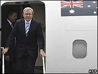 O primeiro-ministro da Austrália, Kevin Rudd, chega a Dili