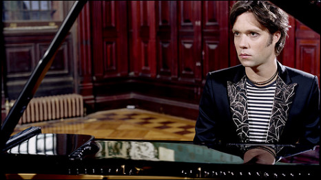 Rufus Wainwright by Kevin Westenberg
