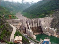 चीन में बाँध