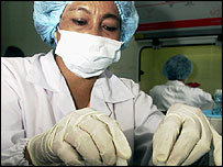 Médicos africanos emigram à procura de melhores condições