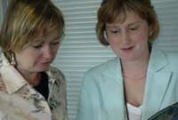 Joanna Marshal ac Efa Gruffudd Jones