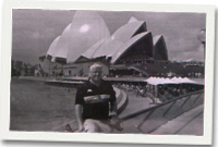 Alun Owen o Lanefydd yn Awstralia