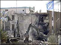 بغداد میں اقوام متحدہ کے صدر دفتر پر بم دھماکہ