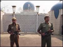 دہلی میں پاکستانی قونصل خانہ