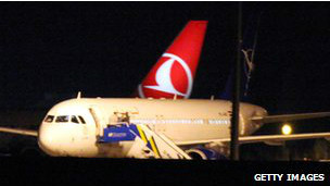 Thổ Nhĩ Kỳ cấm bay với Syria