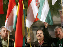 Esq. para dir.: Leopoldo Fernandez (Pando), Manfred Reyes Villa (Cochabamba ) e Rubén Costas (Santa Cruz)