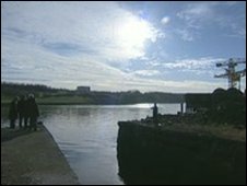 Nick Clegg and party tour Shepherds Offshore site in Newcastle