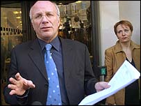 बीबीसी के पूर्व महानिदेशक ग्रेग डाइक