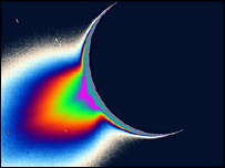 اين عکس با رنگ های غيرحقيقی فوران ها را نشان می دهد (Image: Nasa/JPL/SSI)