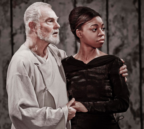 Jacobi (Lear) and Pippa Bennett-Warner (Cordelia). Photo: Johan Persson
