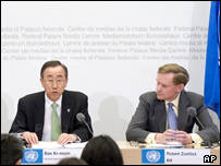 بان کی مون (چپ) و رابرت زلیک 