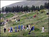 سیزده نوروز در هرات (عکس از خبرگزاری پژواک)