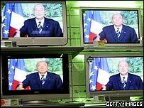 Tổng thống Pháp Jacques Chirac đã ra sức vận động dân chúng bỏ phiếu thuận 
