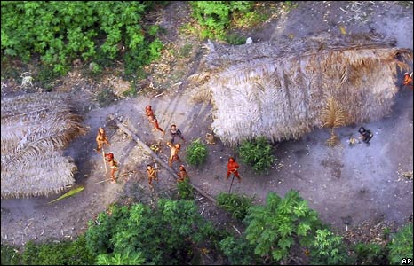 Brezilya'da izole yaşayan yerli grup