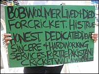 Pakistan fans paid tribute to Woolmer
