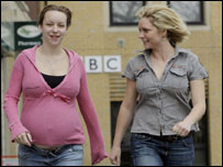 Amy and Jo get walking