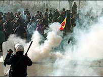 Imagine de la mineriada din 1991