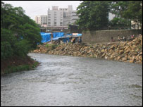 मीठी नदी