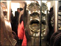 مجسمه فرياد از بهروز حشمت