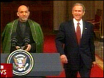 बुश और करज़ई