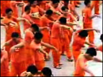 Dança é obrigatória em prisão filipina