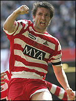 Graeme Lee celebrates