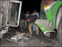 پشاور دھماکہ