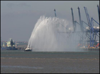 Tug on the River Medway
