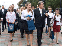 ющенко і студенти