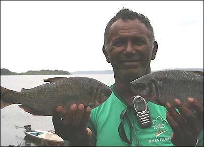 Người đánh cá ở khu bảo tồn Uatuma