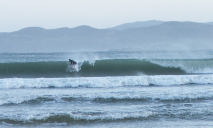 Early scorer. Jay, first up, finds a line on a session where closeouts were the main order of the day. Pic Mark Dec 06