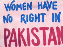 حقوق نسواں کی بحالی کے لیے احتجاج کیے جاتے رہے ہیں