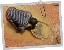 Diamond panning in Sierra Leone