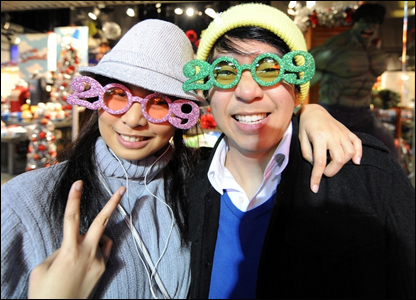 Nụ cười chào đón năm mới của hai bạn người Thái