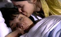 Alanna kisses her mum